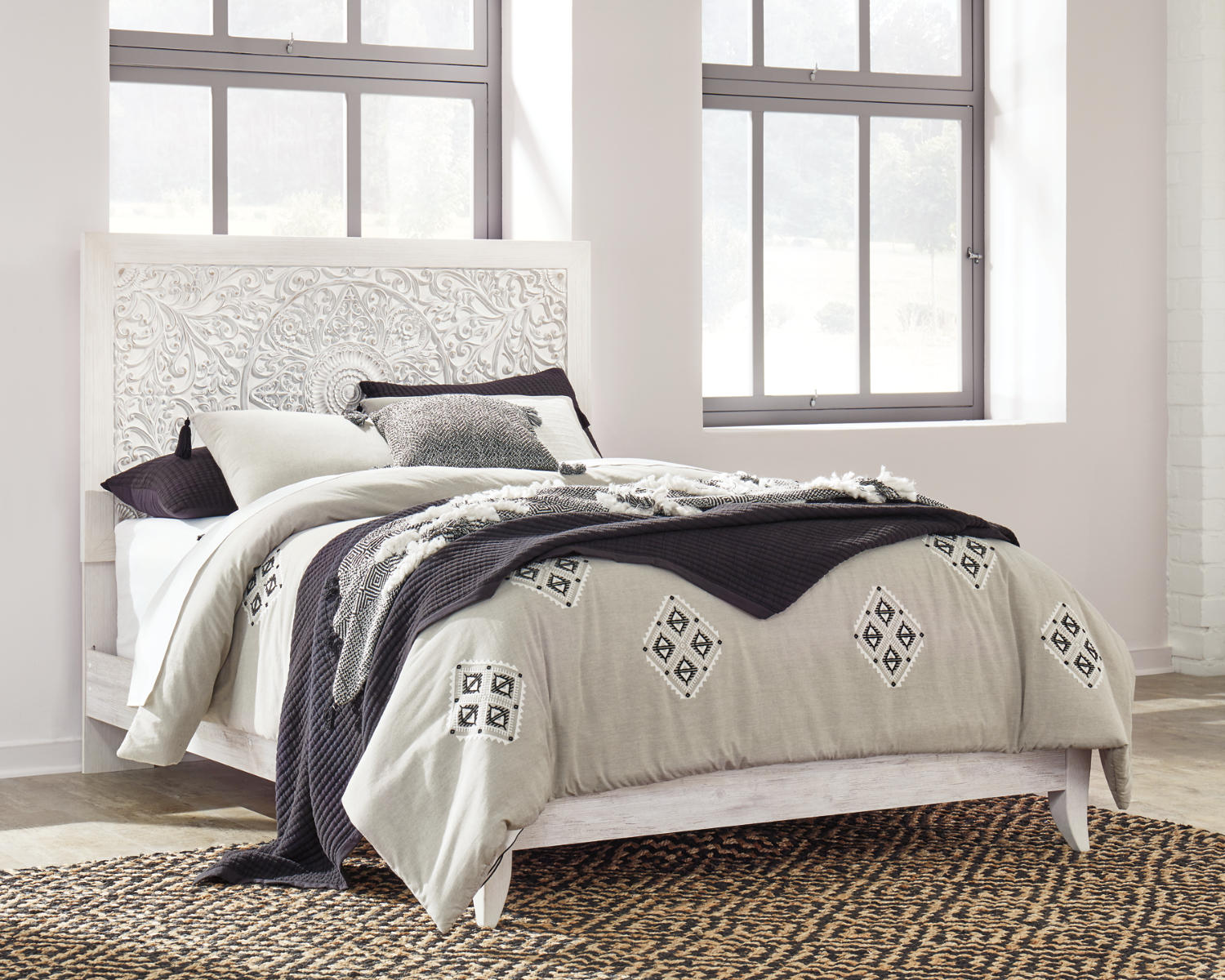 Paxberry Queen Panel Bed, Dresser, Mirror, Chest and 2 Nightstands
