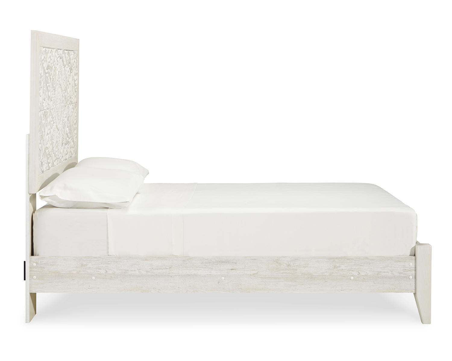 Paxberry Full Panel Bed, Chest and Nightstand