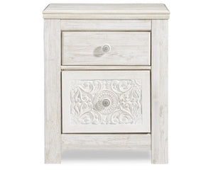 Paxberry King Panel Bed, Chest and Nightstand