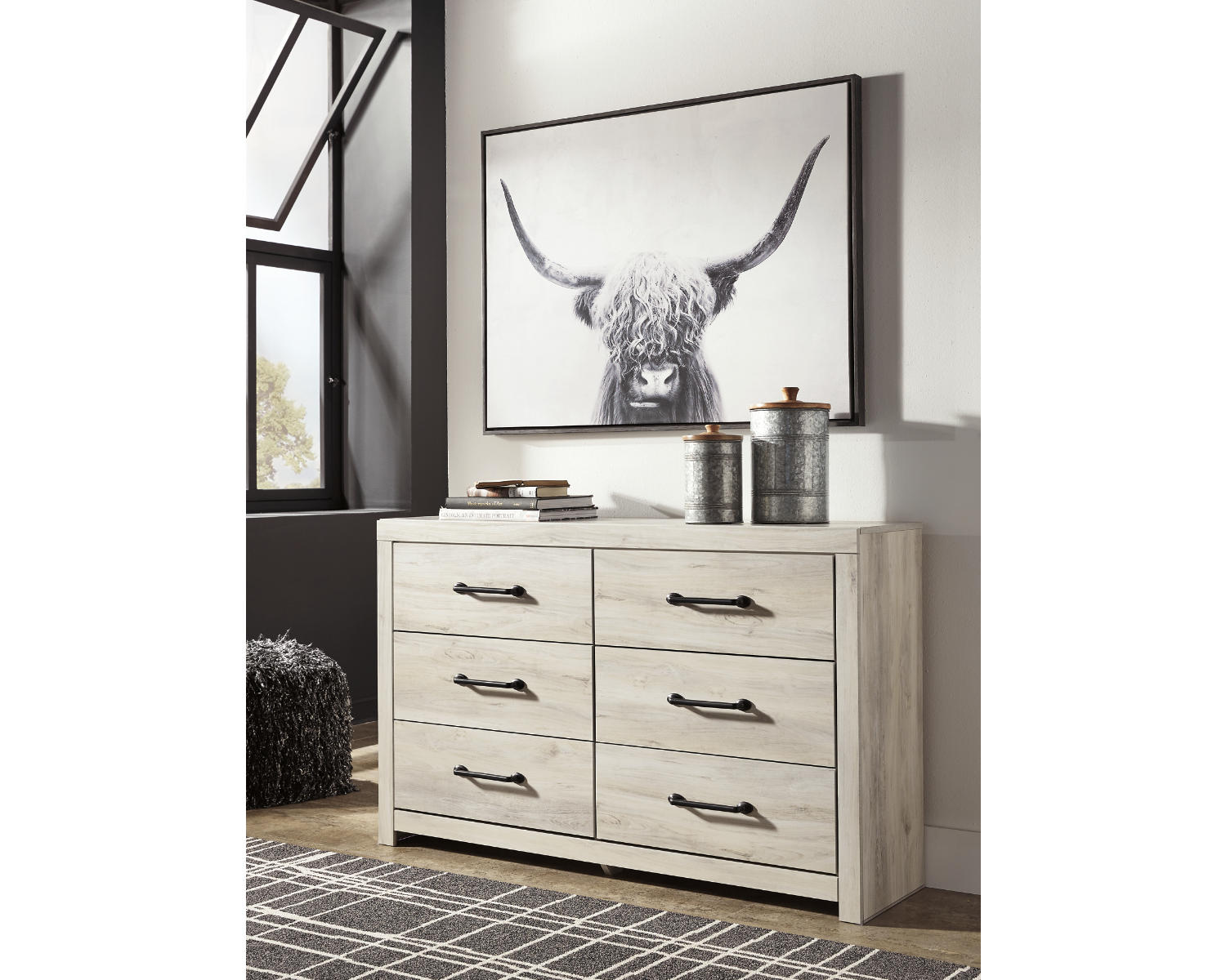 Cambeck King Panel Bed, Dresser and 2 Nightstands