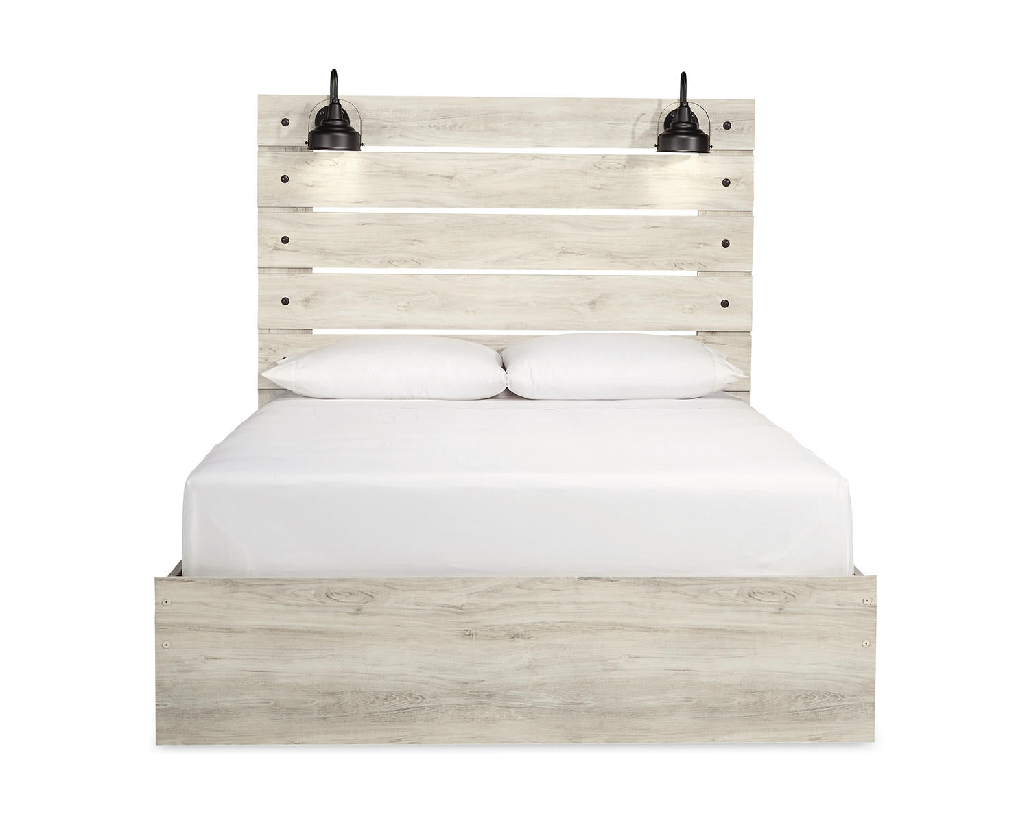 Cambeck Queen Panel Bed and Chest