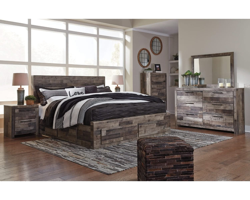 Derekson King Panel Bed with 4 Storage Drawers