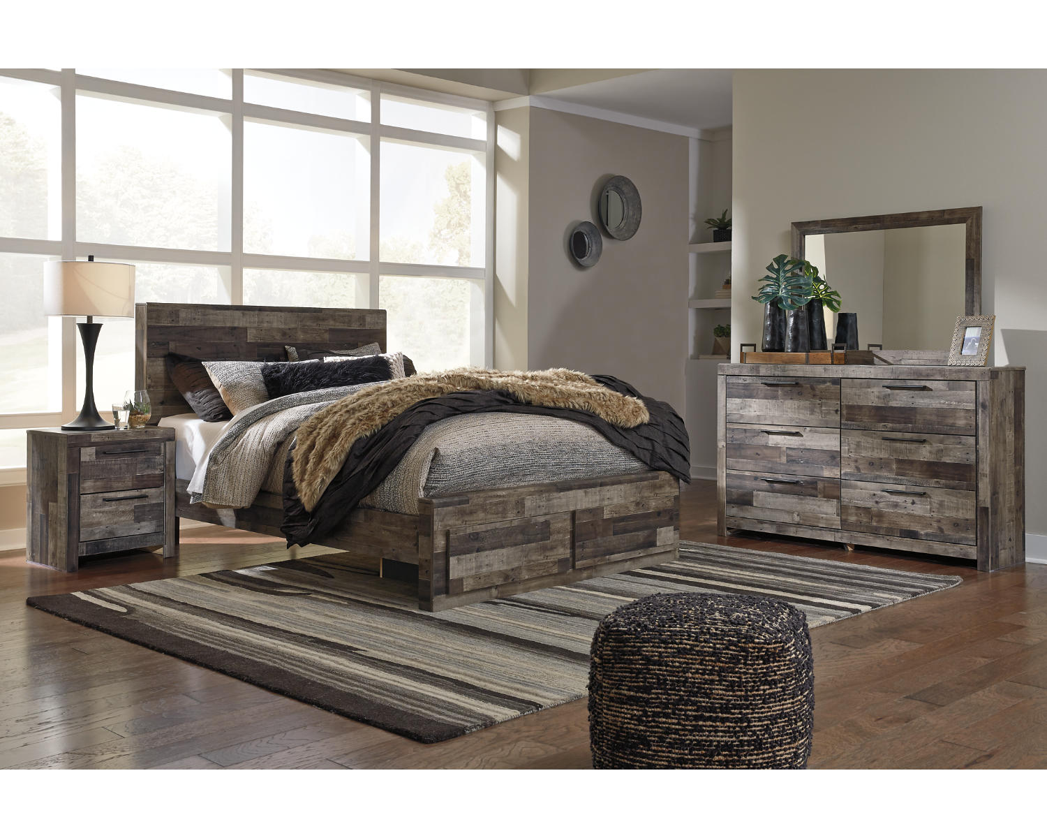 Derekson Queen Panel Storage Bed, Dresser, Mirror and 2 Nightstands