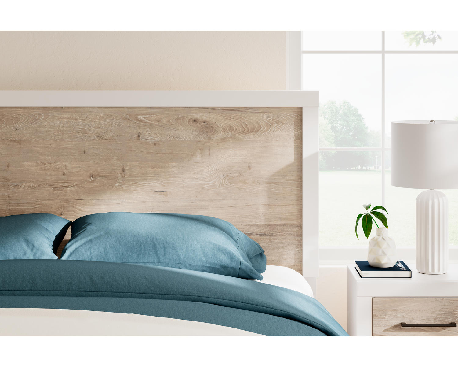 Charbitt Queen Panel Bed, Dresser, Mirror and Nightstand