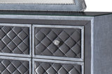 GRUPO DE DORMITORIO CON PANEL CAMEO KING SETB2100