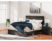 Hollivern King Panel Bed