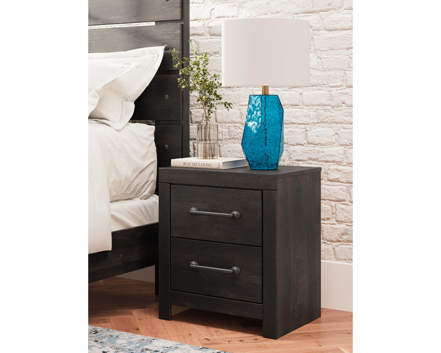 Hollivern Queen Panel Bed, Dresser, Mirror and Nightstand