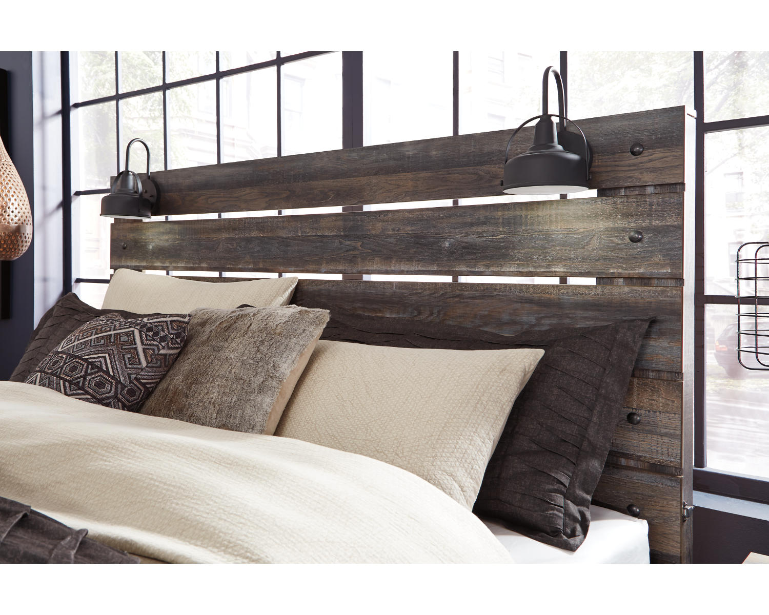Drystan Queen Panel Headboard