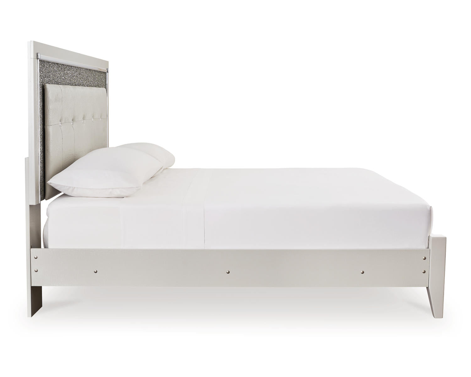 Zyniden King Upholstered Panel Bed, Dresser, Mirror and 2 Nightstands