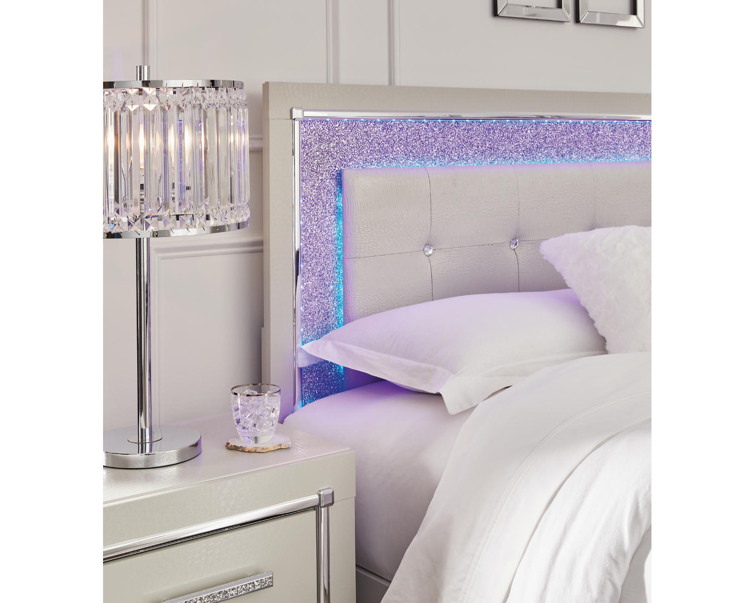 Zyniden Queen Upholstered Panel Headboard, Dresser and Mirror
