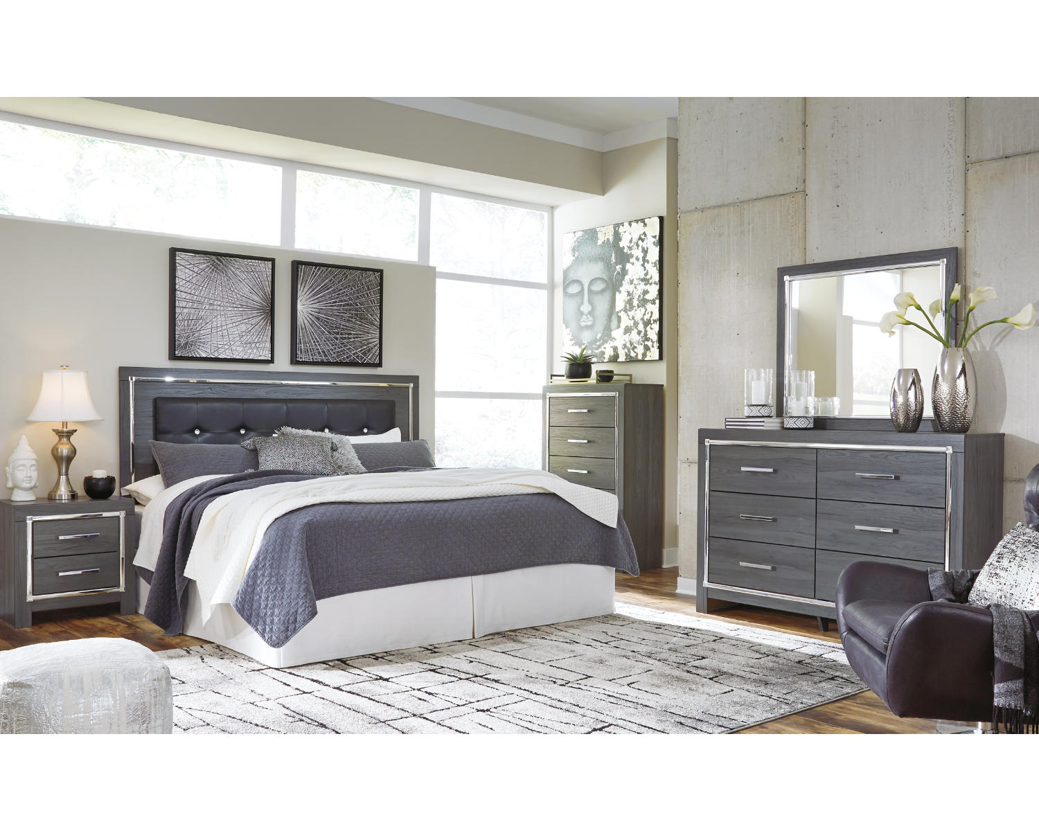 Lodanna King/Cal King Panel Headboard, Dresser and Nightstand