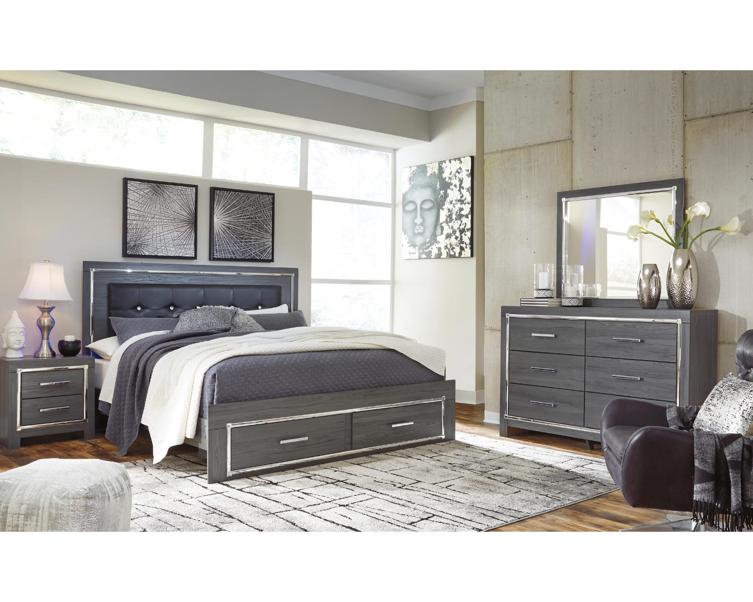 Lodanna King Panel Storage Bed with Mirrored Dresser and Nightstand