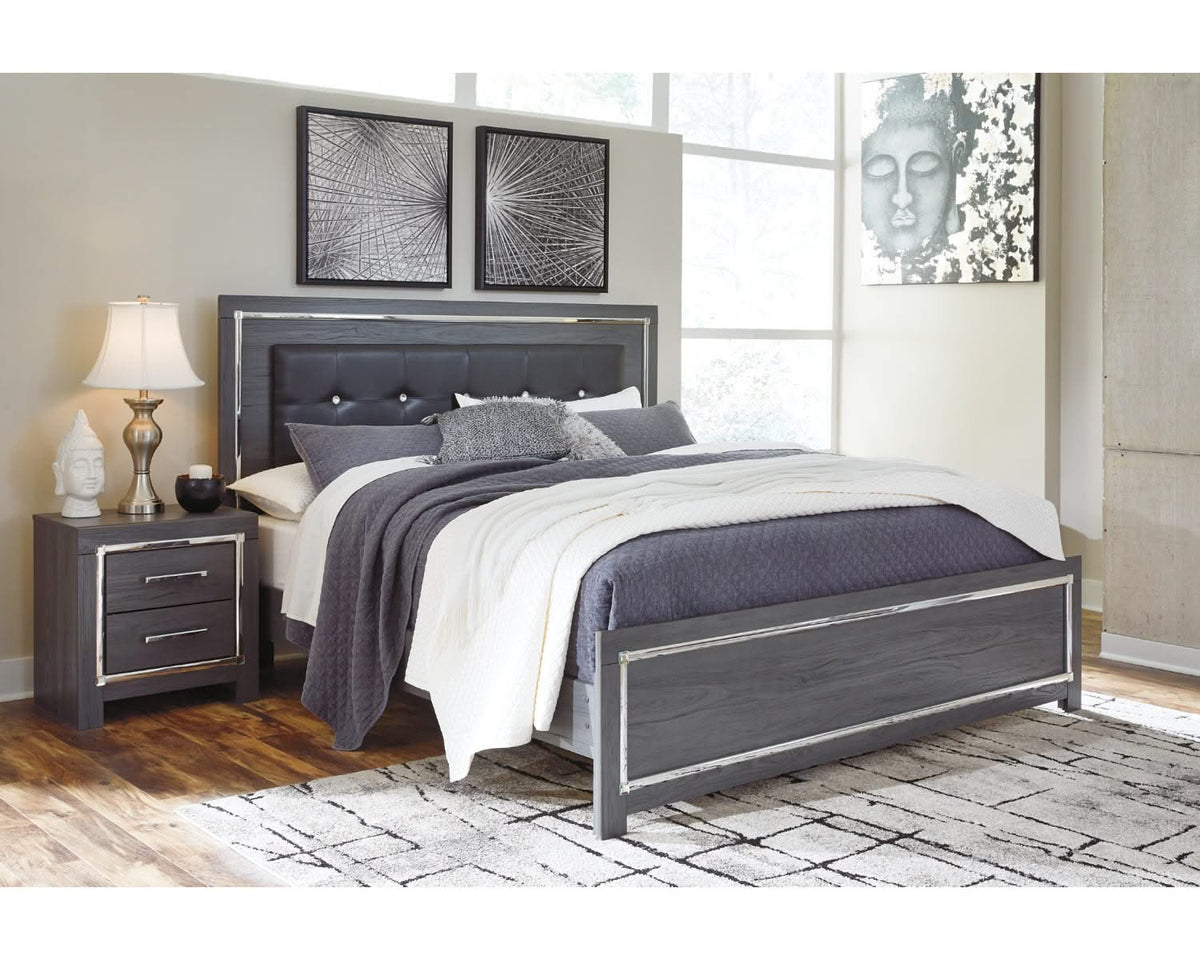 Cama King tapizada con paneles, cómoda y mesita de noche Lodanna