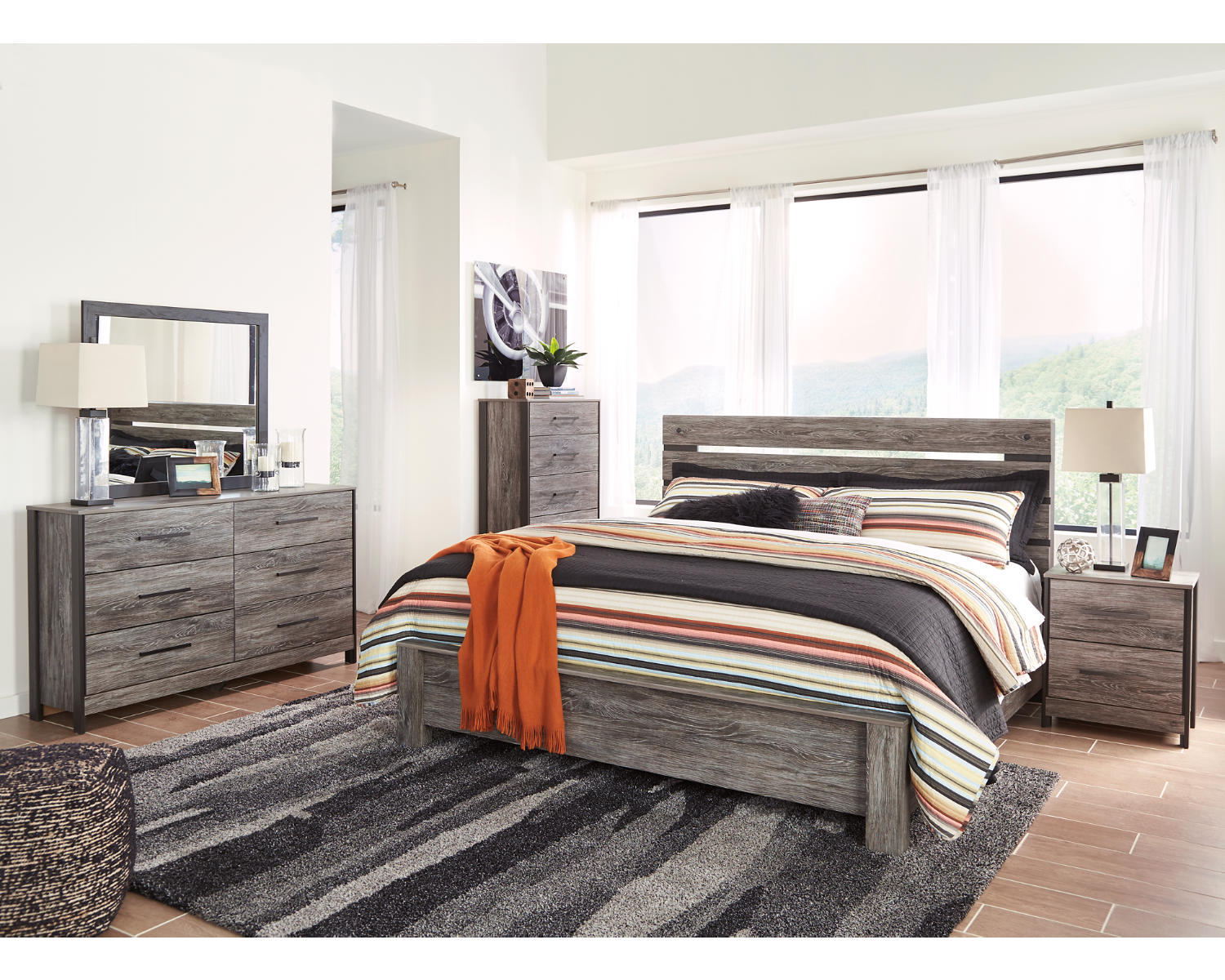 Cazenfeld King Panel Bed