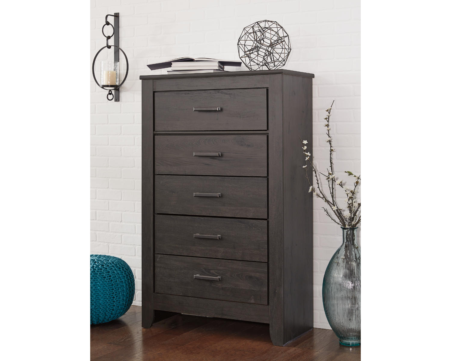 Brinxton Queen Panel Bed, Chest and Nightstand