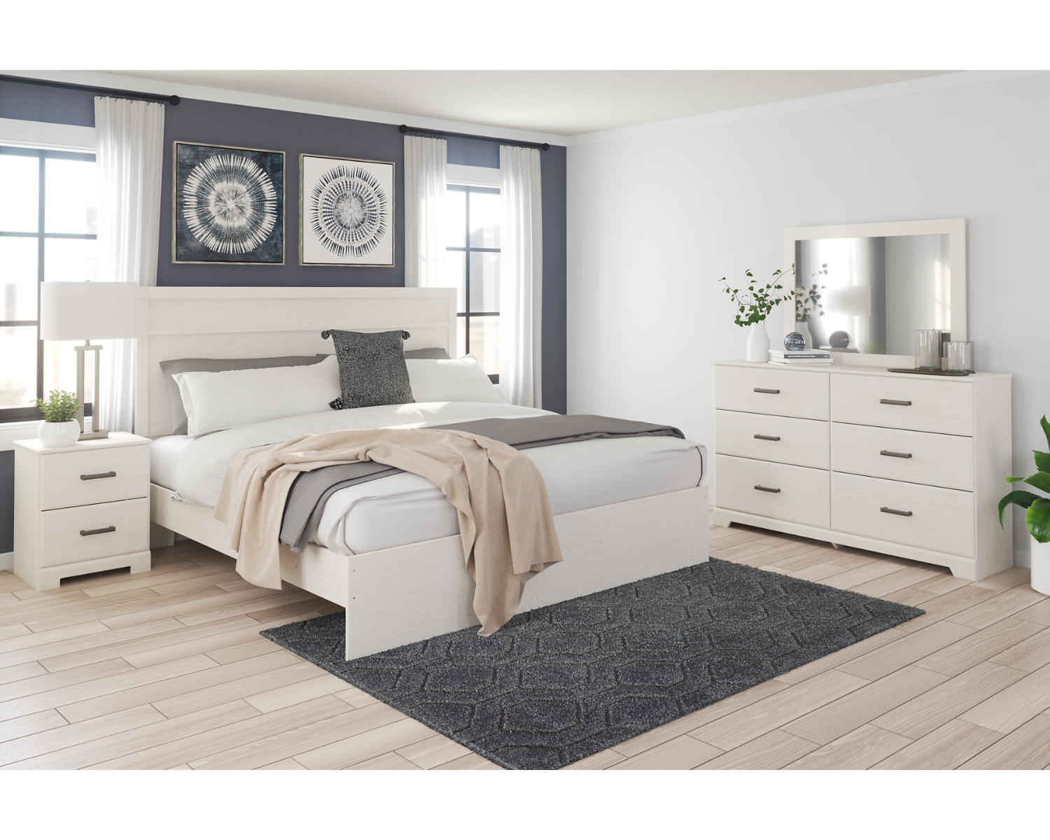 Stelsie King Panel Bed