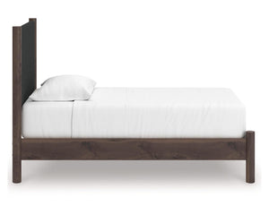 Cama individual con plataforma y paneles tapizados Pamytta