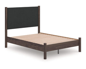 Cama de plataforma con paneles tapizados Pamytta