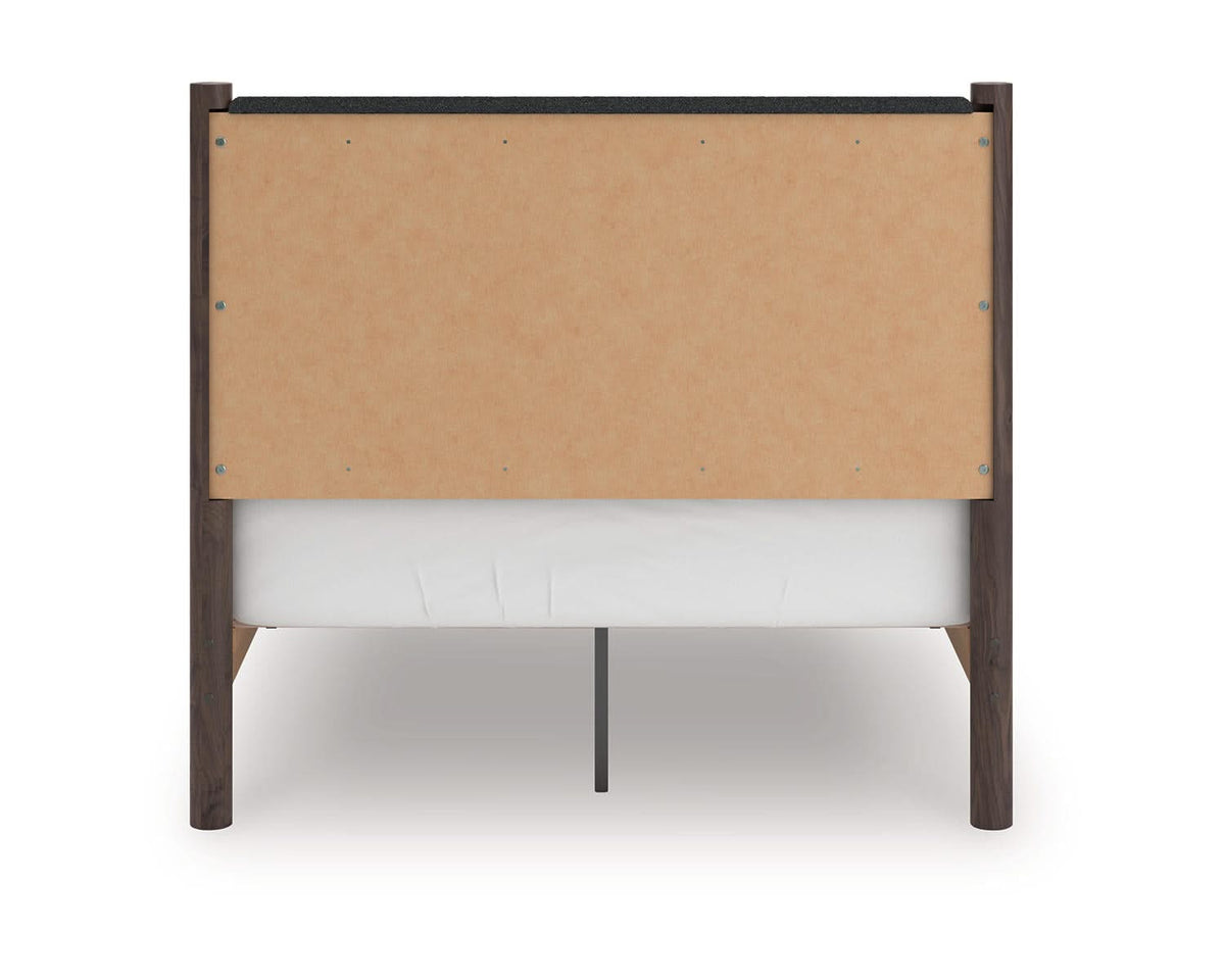 Cama de plataforma con paneles tapizados Pamytta