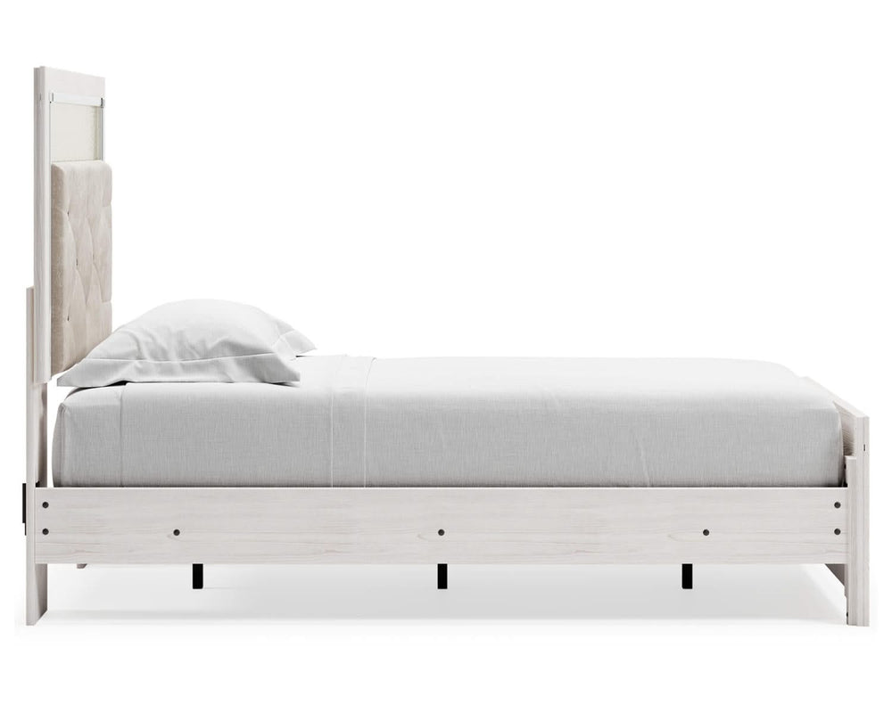 Cama individual Altyra con paneles, cómoda, espejo y mesita de noche
