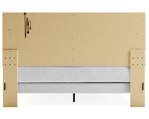 Altyra King Panel Bed
