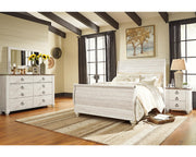 Willowton Queen Sleigh Bed with Mirrored Dresser and Nightstand
