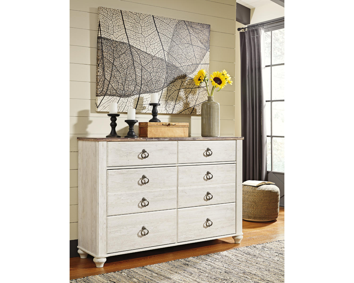 Willowton Dresser and 2 Nightstands