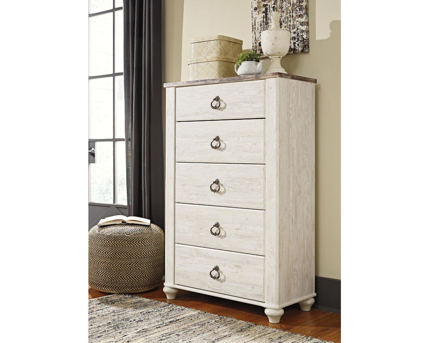 Willowton King Sleigh Bed, Dresser, Mirror, Chest and Nightstand