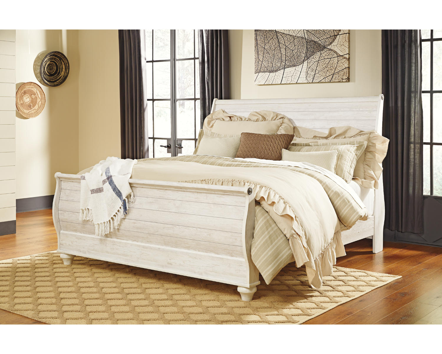 Willowton King Sleigh Bed, Dresser, Mirror, Chest and Nightstand
