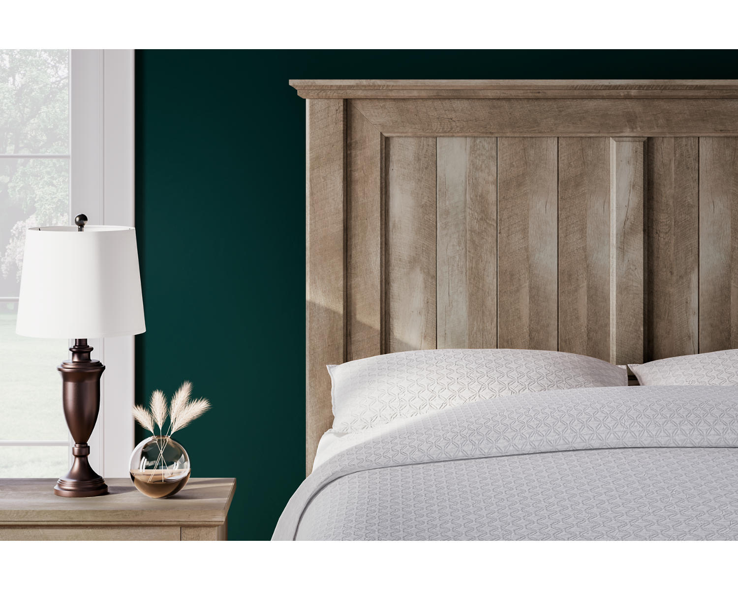 Yarbeck Queen Panel Bed with Storage