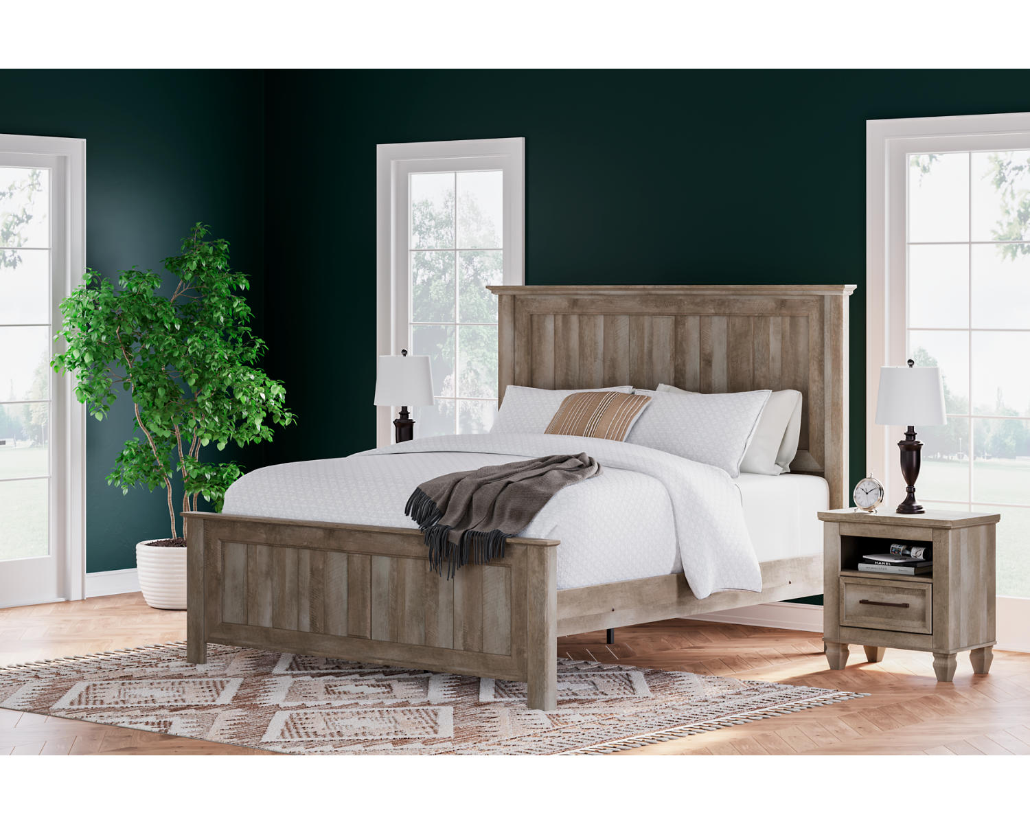 Yarbeck King Panel Bed