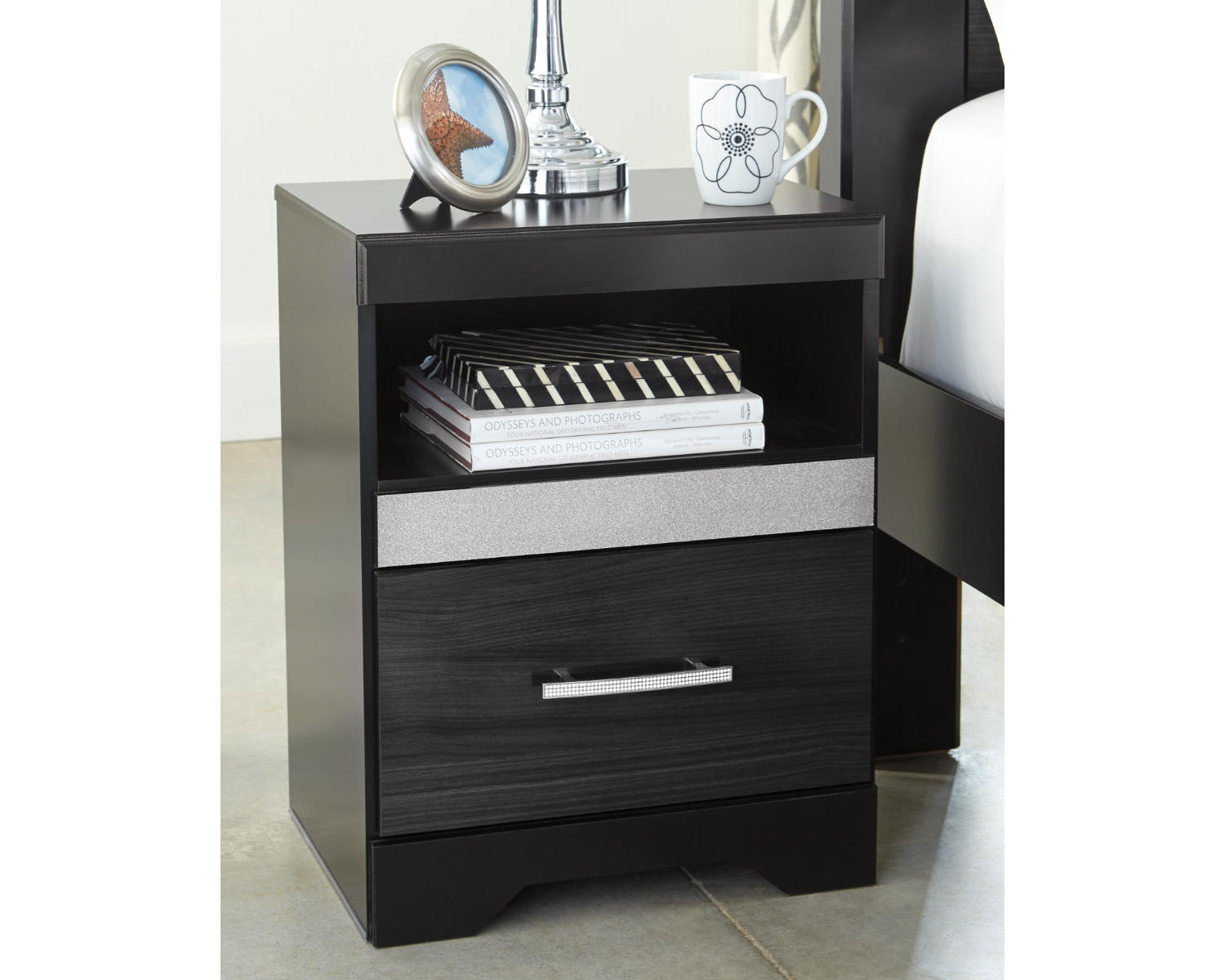 Starberry Nightstand