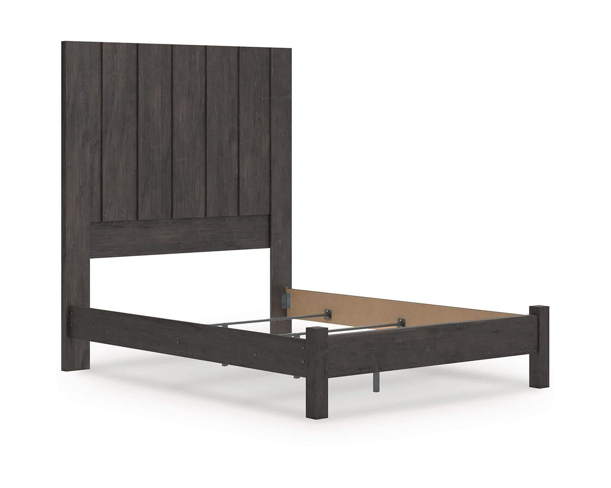 Fraluna Queen Panel Bed