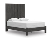 Fraluna Queen Panel Bed