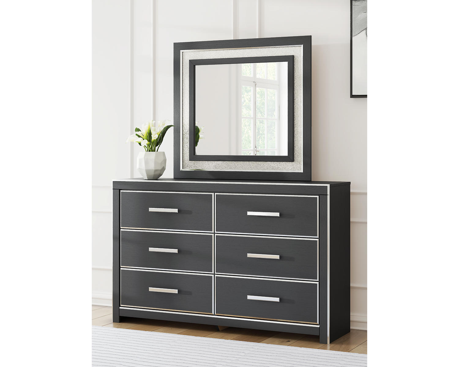 Zuraleus Dresser