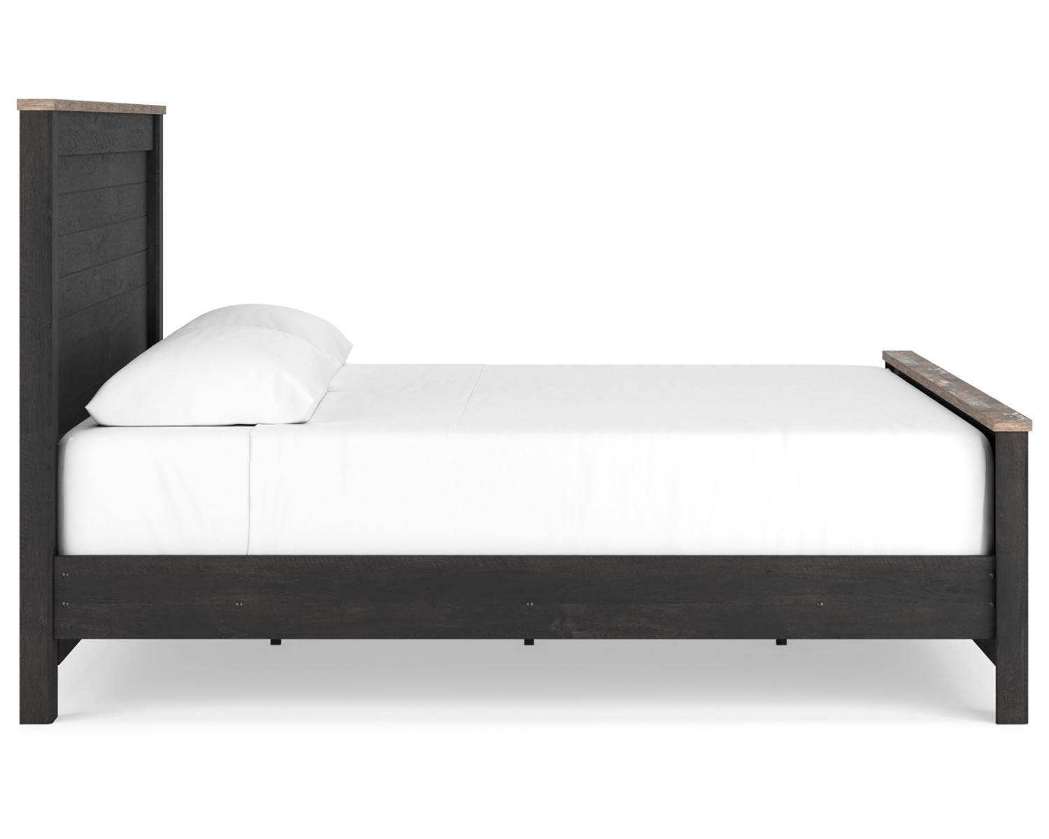 Nanforth King Panel Bed
