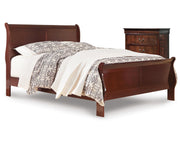 Alisdair Queen Sleigh Bed and Chest