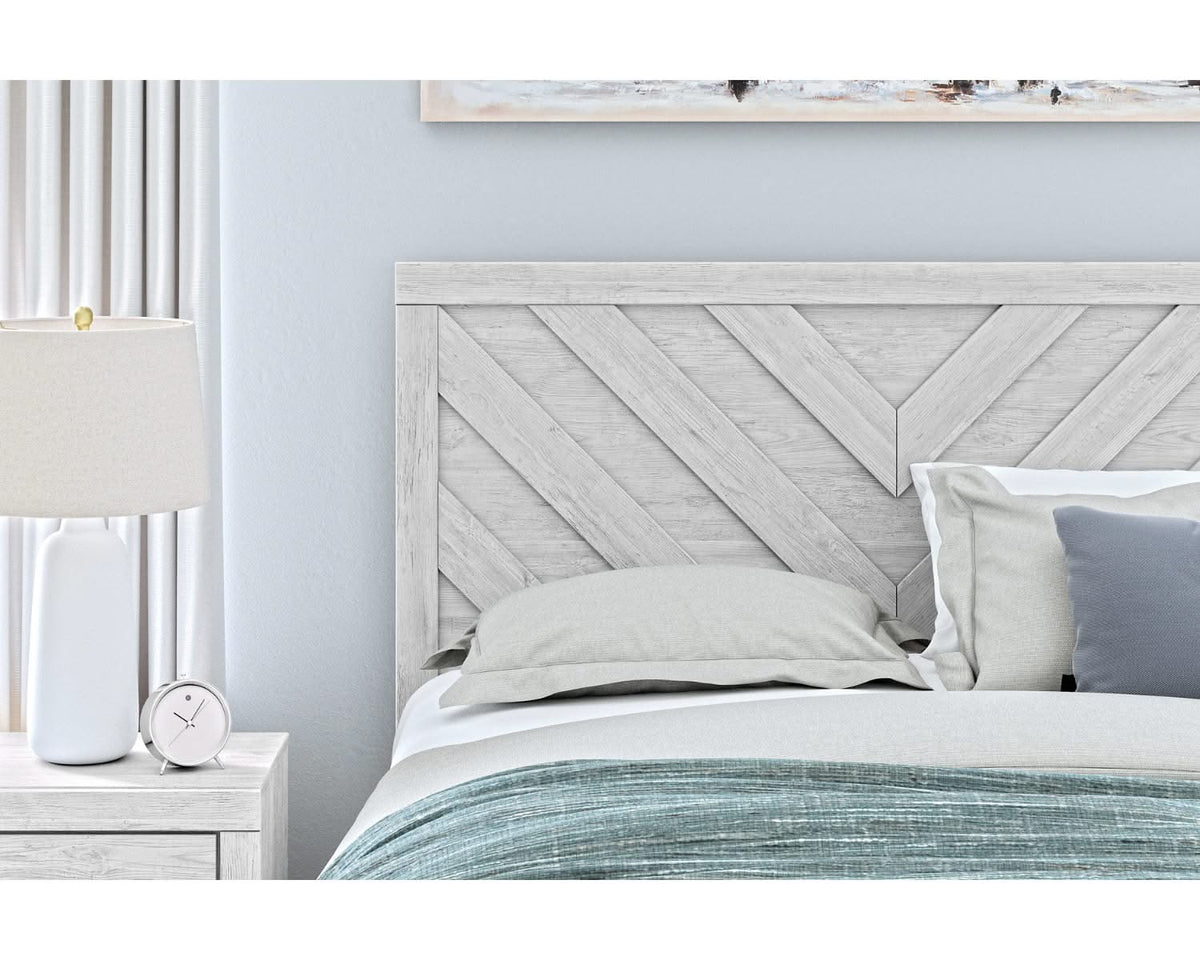 Cayboni Queen Panel Bed