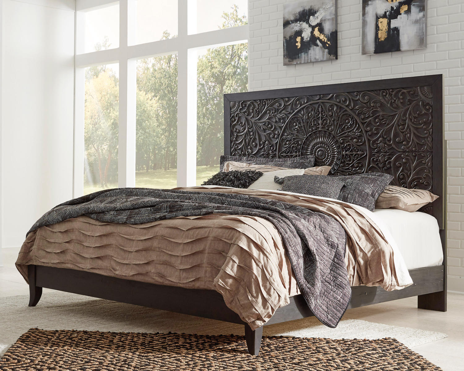 Paxberry King Panel Bed