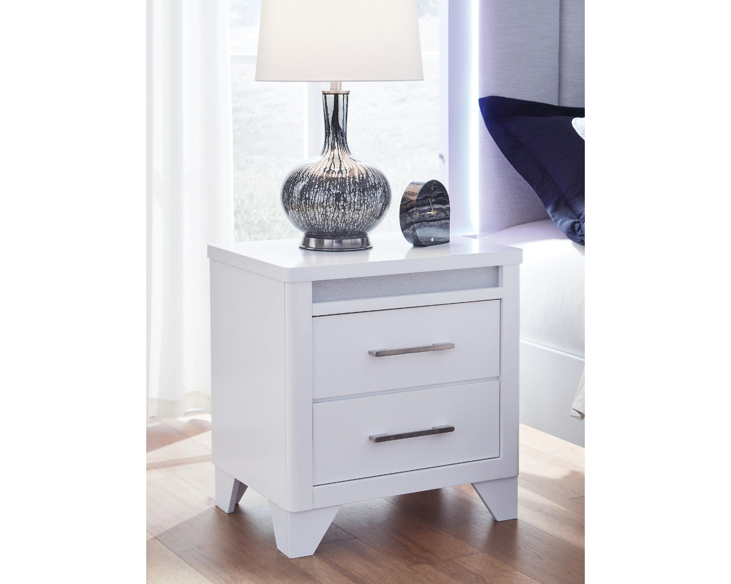 Jarlee Nightstand