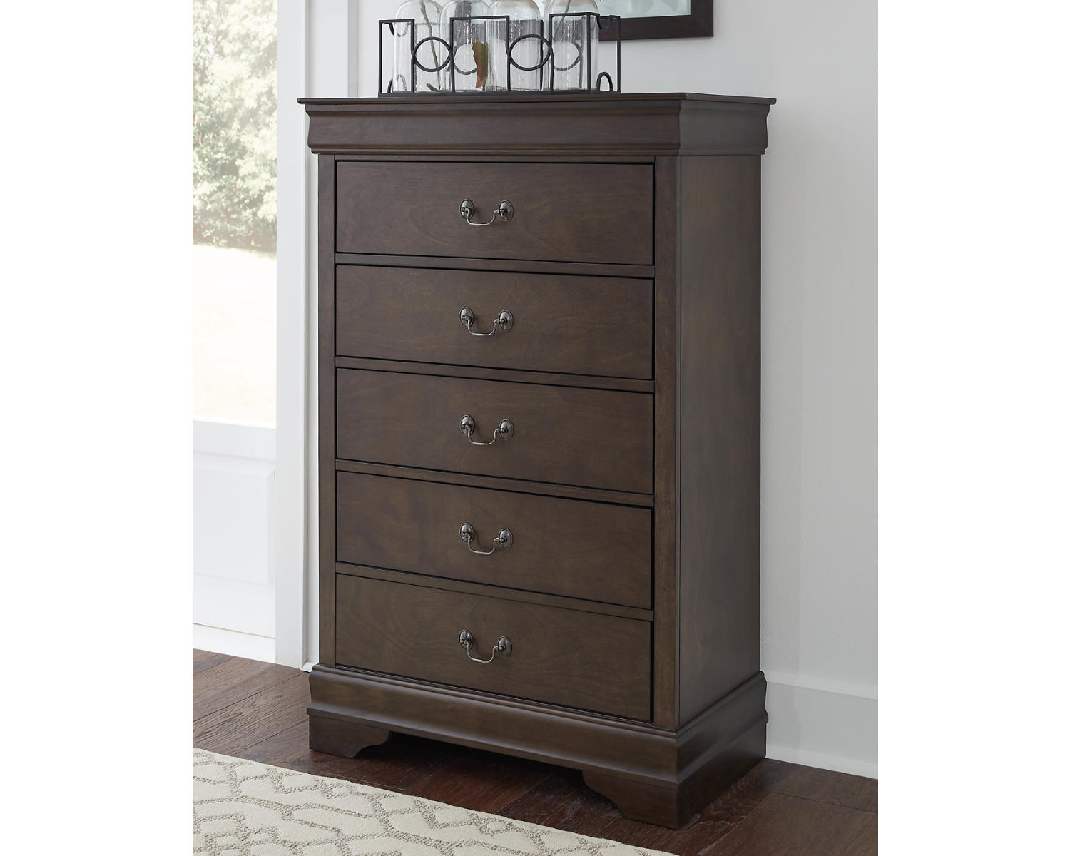 Leewarden Chest of Drawers