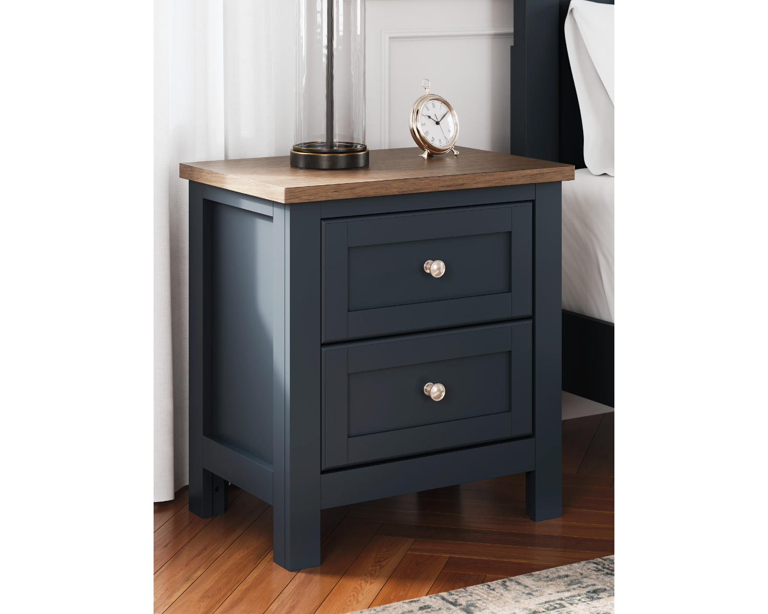 Landocken Nightstand