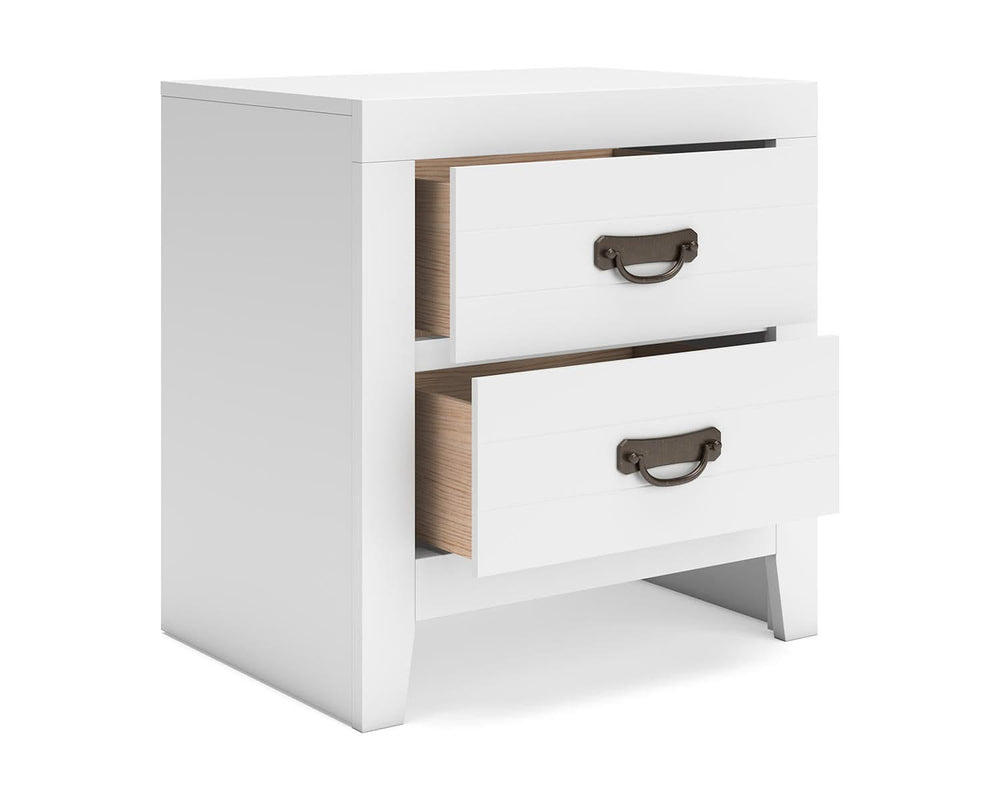 Binterglen Queen Panel Bed, Dresser, Mirror and Nightstand