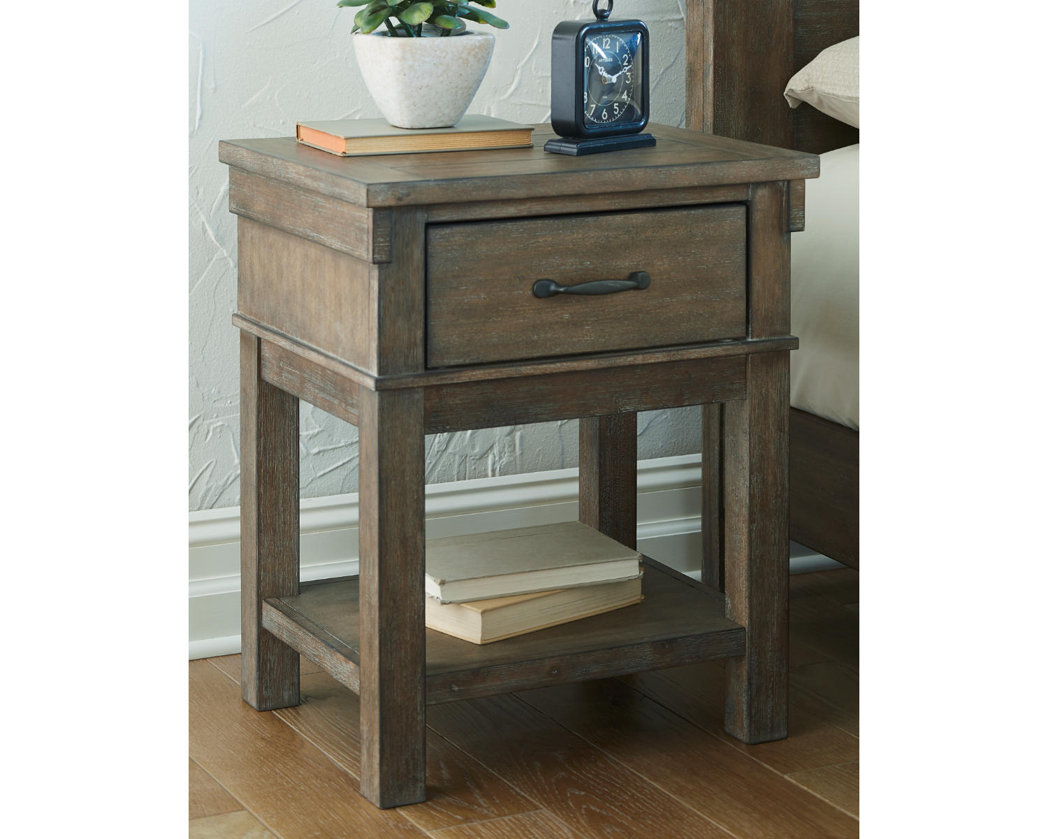 Shamryn Nightstand