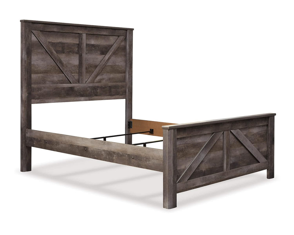 Cama Queen con paneles cruzados Wynnlow, cómoda y mesita de noche