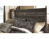 Cama Queen con paneles Wynnlow