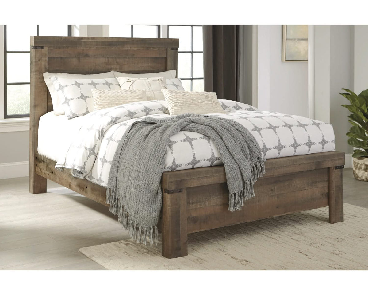 Trinell Queen Panel Bed