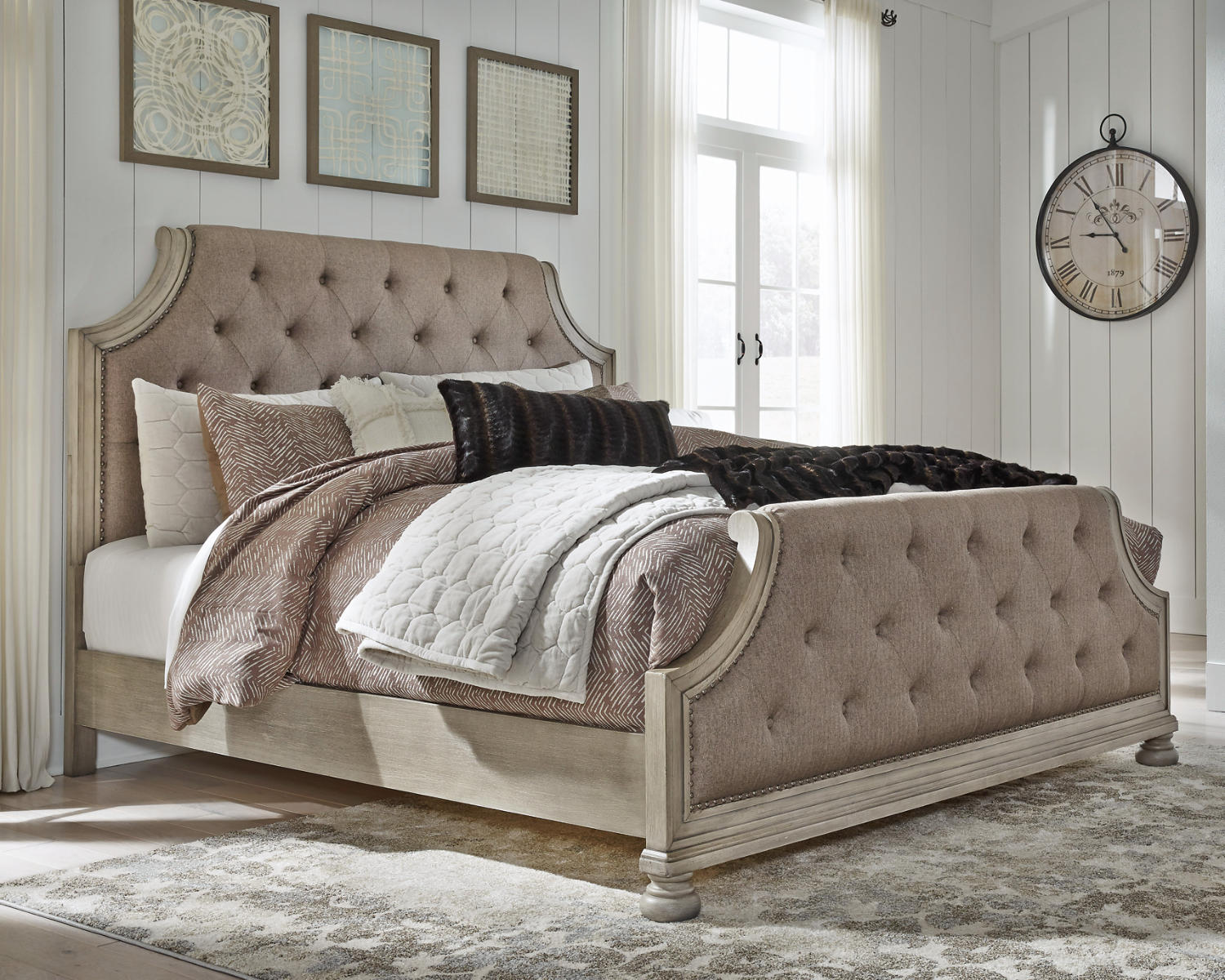 Falkhurst King Upholstered Panel Bed