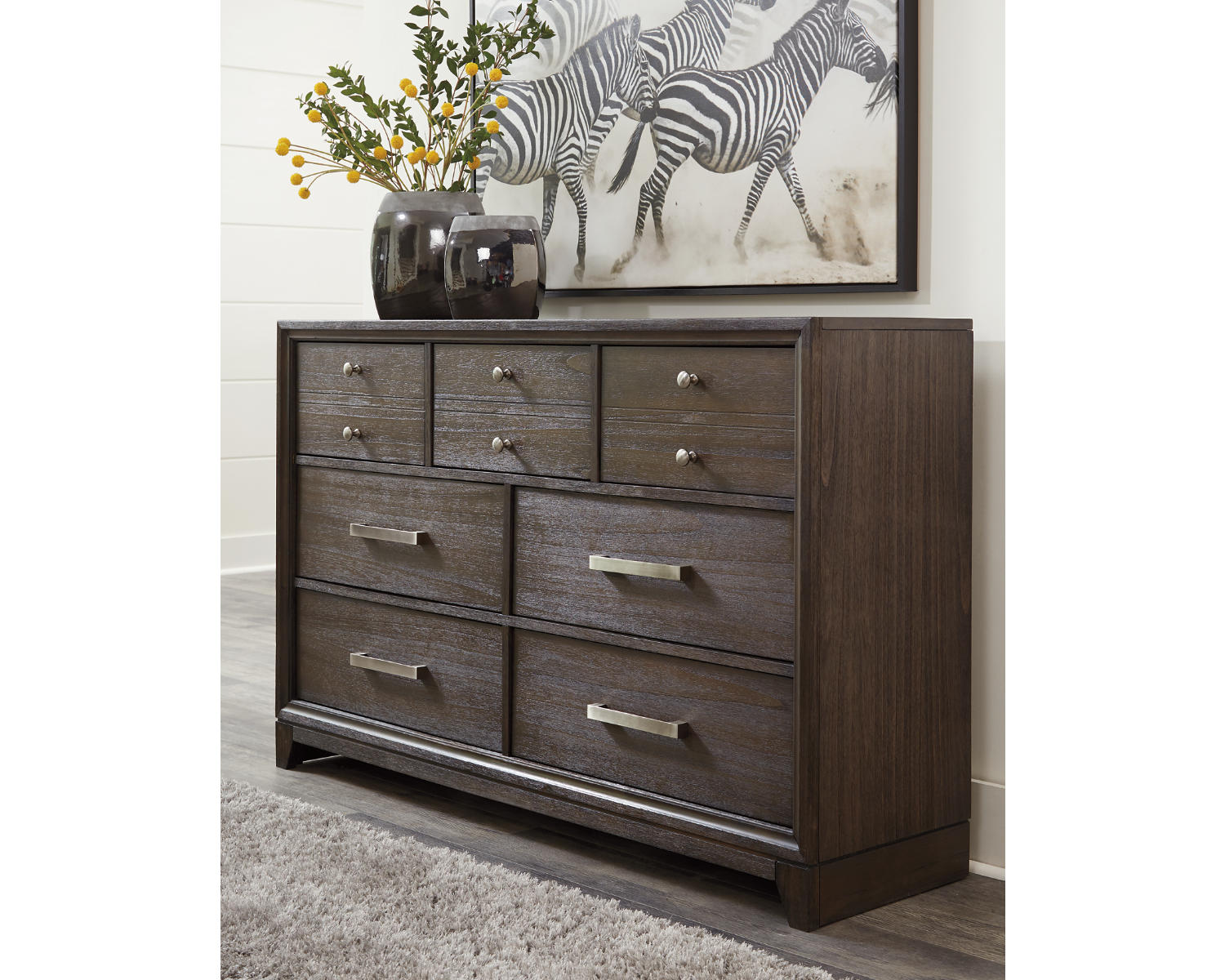 Brueban Dresser