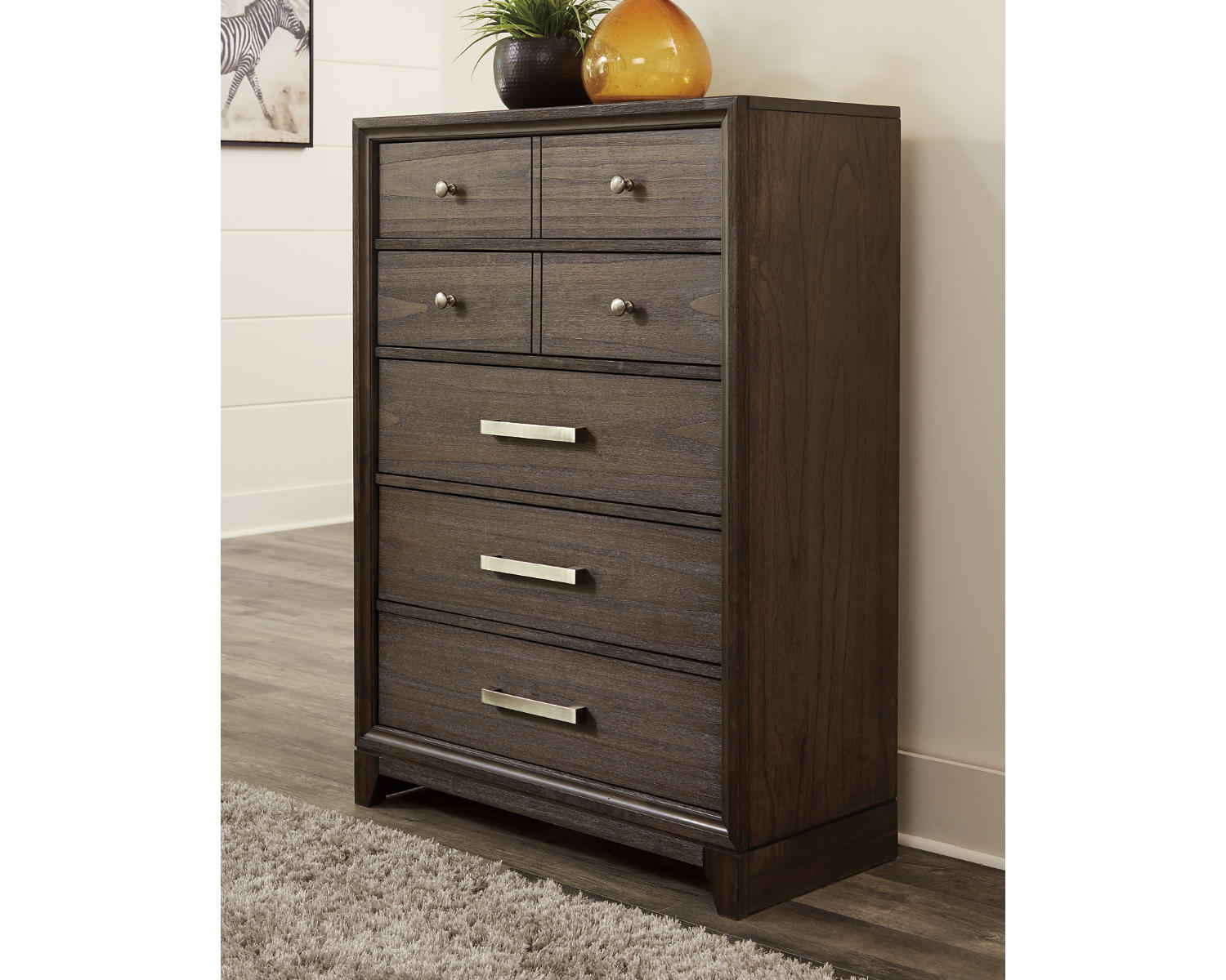 Brueban Chest of Drawers
